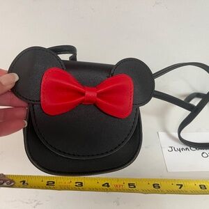 New Minnie Crossbody Purse, Minnie Mouse purse~ Black Red Bow, Disney Trip Bag